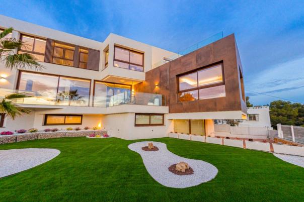 4 bed villa in Benidorm