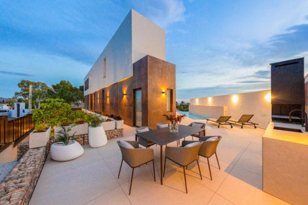 4 bed villa in Benidorm