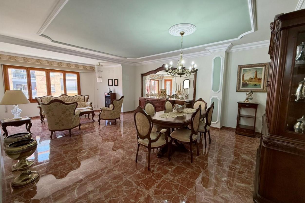 4 bed apartment in Teulada