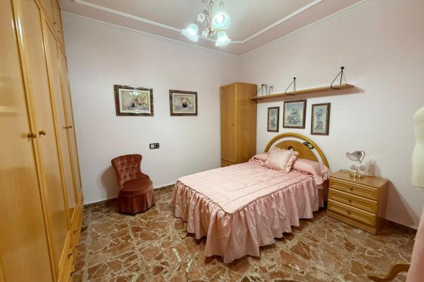 4 bed apartment in Teulada