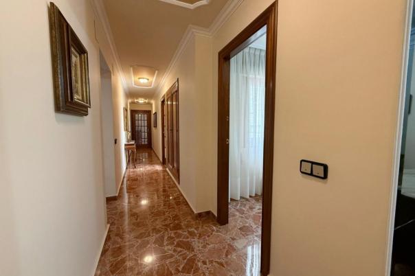 4 bed apartment in Teulada