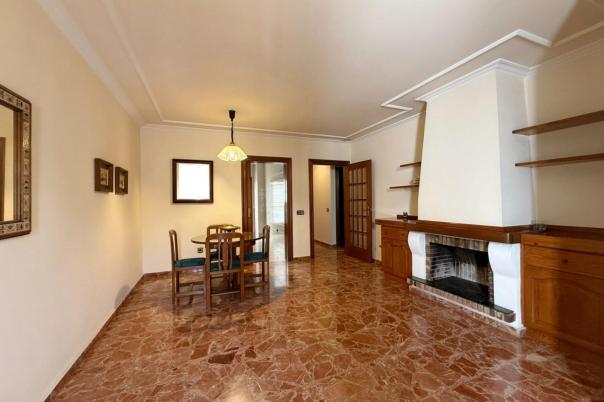 4 bed apartment in Teulada