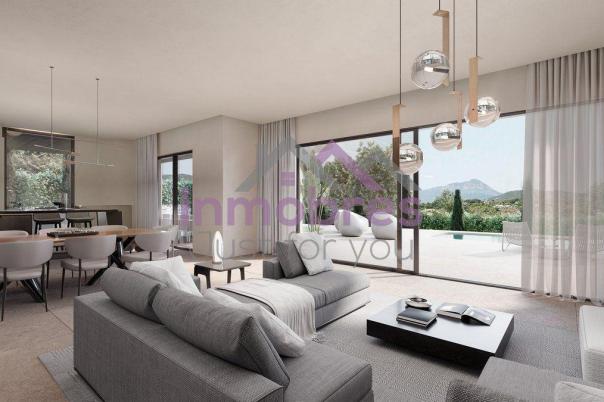 4 bed casa / chalet in Jávea