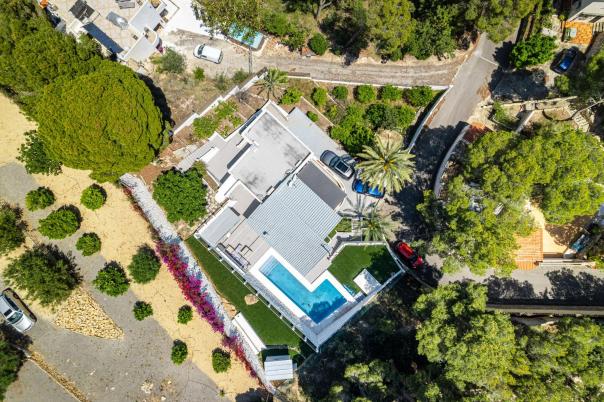 4 bed villa in Altea