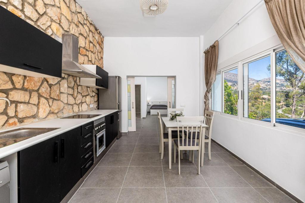 4 bed villa in Altea