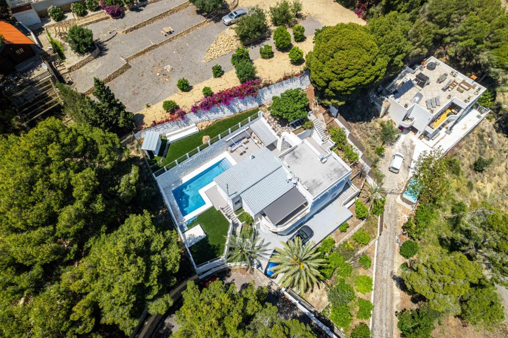 4 bed villa in Altea