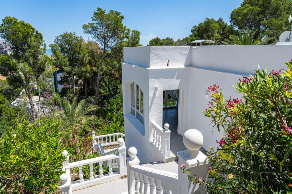 4 bed villa in Altea