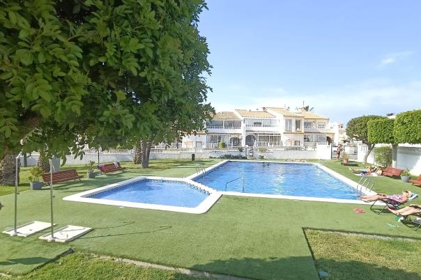 3 bed bungalow in Santa Pola