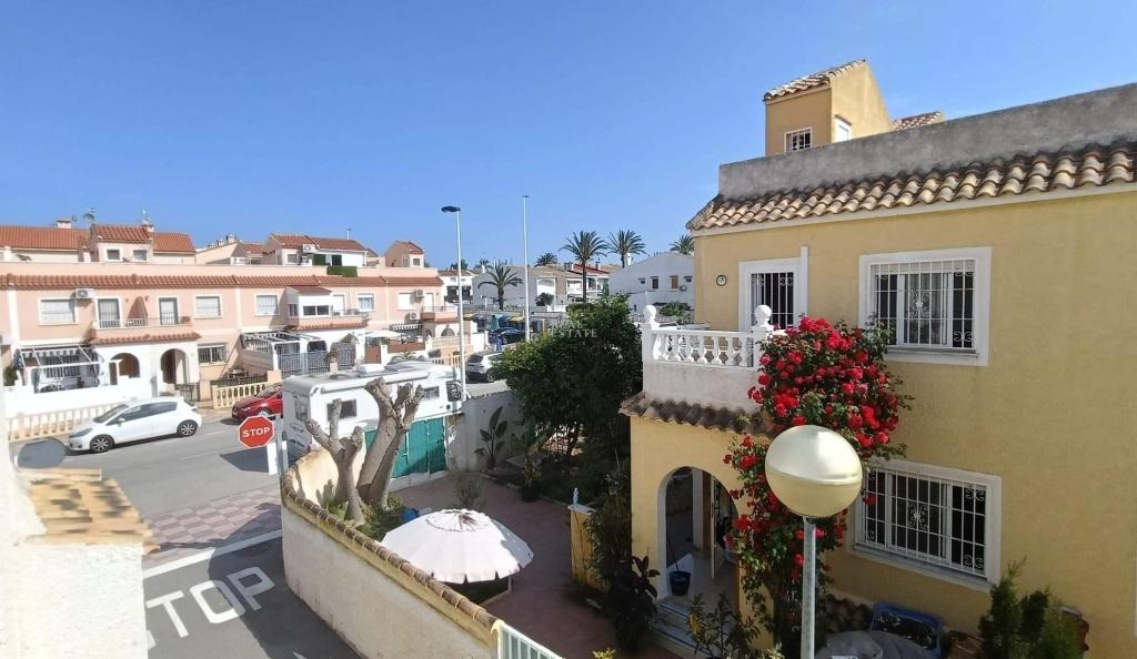 3 bed bungalow in Santa Pola
