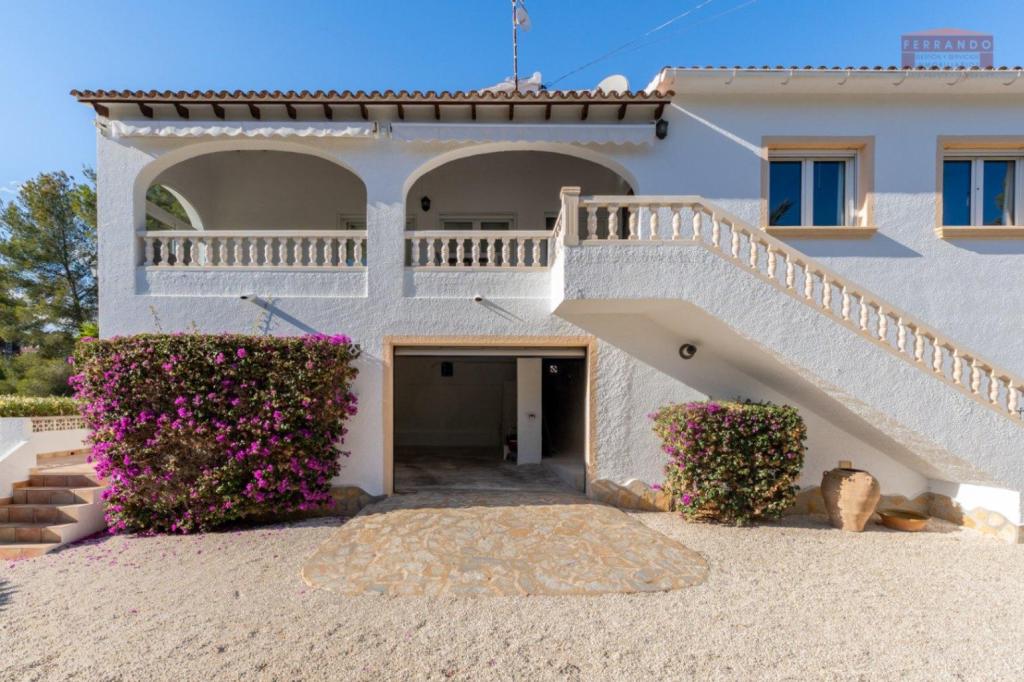 3 bed villa in Moraira