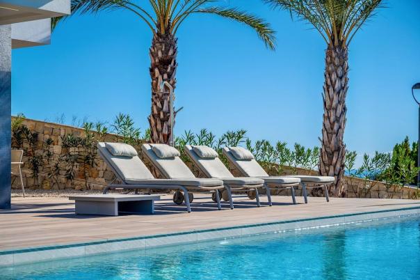 5 bed villas in Benitachell