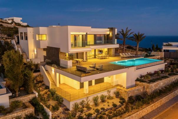 5 bed villas in Benitachell