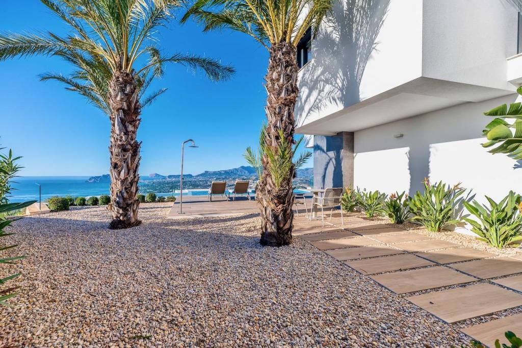 5 bed villas in Benitachell