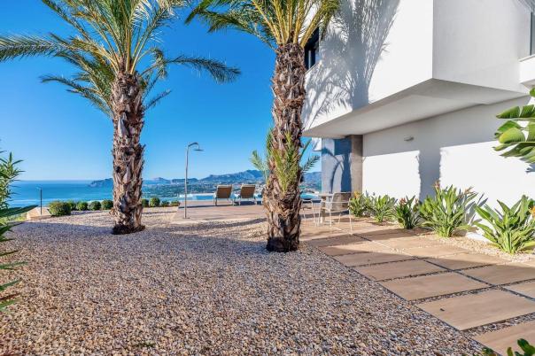 5 bed villas in Benitachell