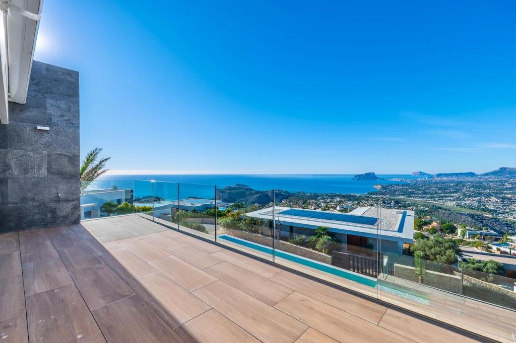 5 bed villas in Benitachell