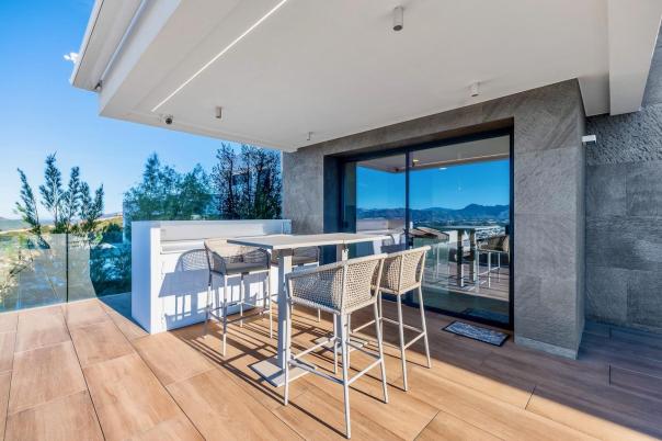 5 bed villas in Benitachell
