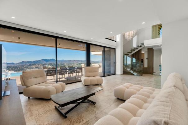 5 bed villas in Benitachell