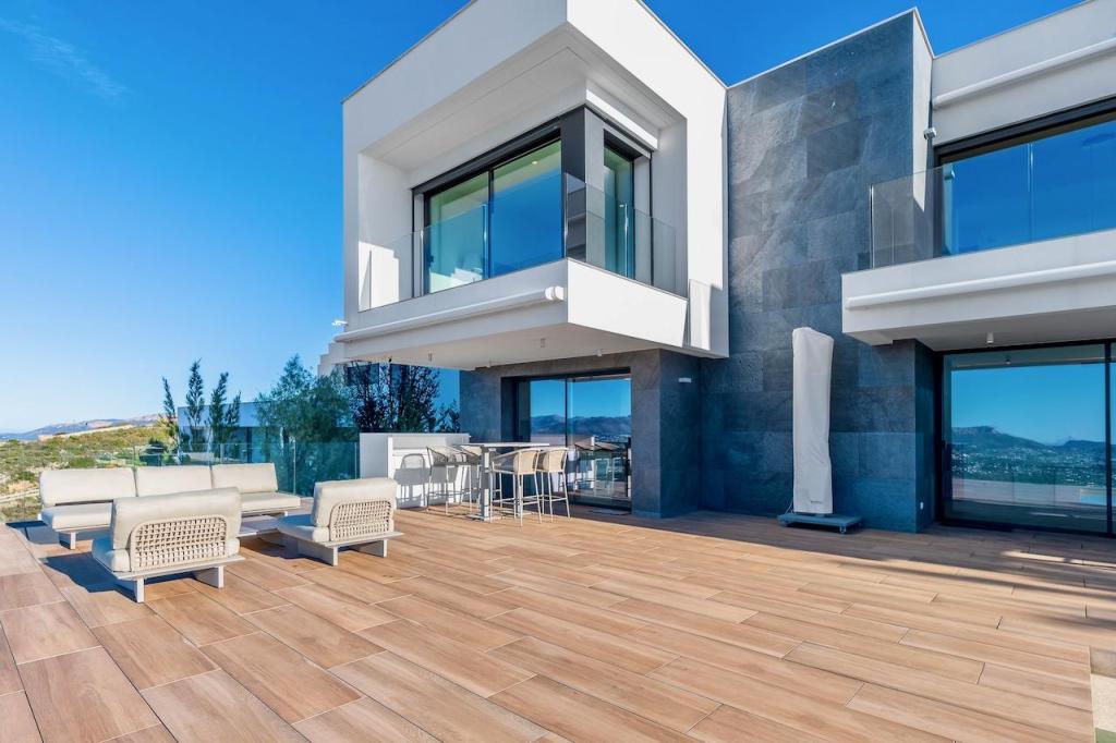5 bed villas in Benitachell