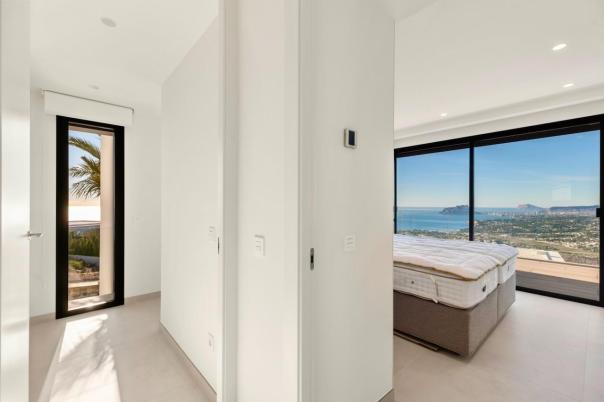 5 bed villas in Benitachell