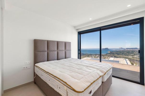 5 bed villas in Benitachell