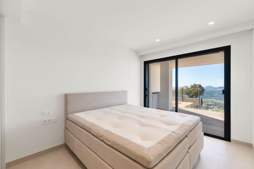 5 bed villas in Benitachell