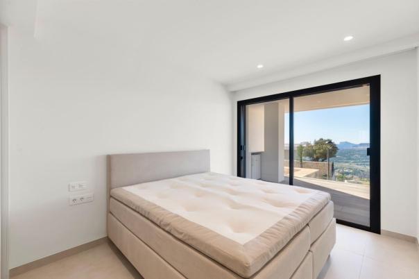 5 bed villas in Benitachell