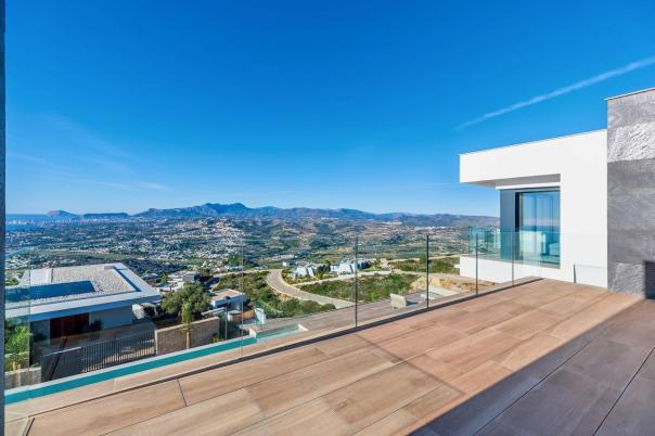 5 bed villas in Benitachell