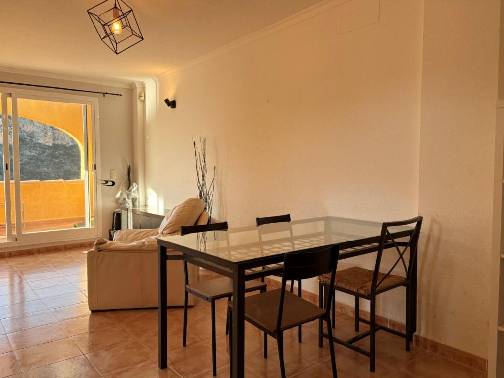 2 bed apartment in Benitachell