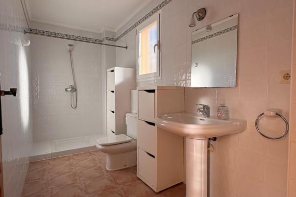 2 bed apartment in Benitachell