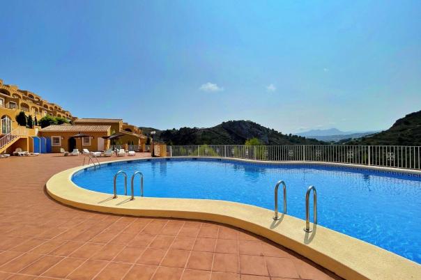 2 bed apartment in Benitachell