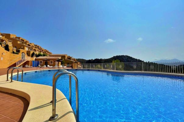 2 bed apartment in Benitachell