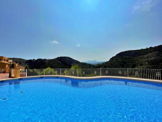 2 bed apartment in Benitachell