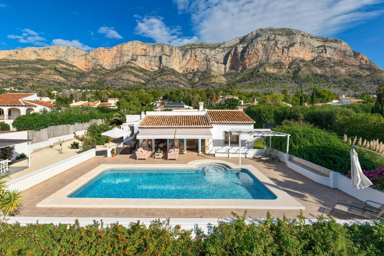 4 bed villa in Javea