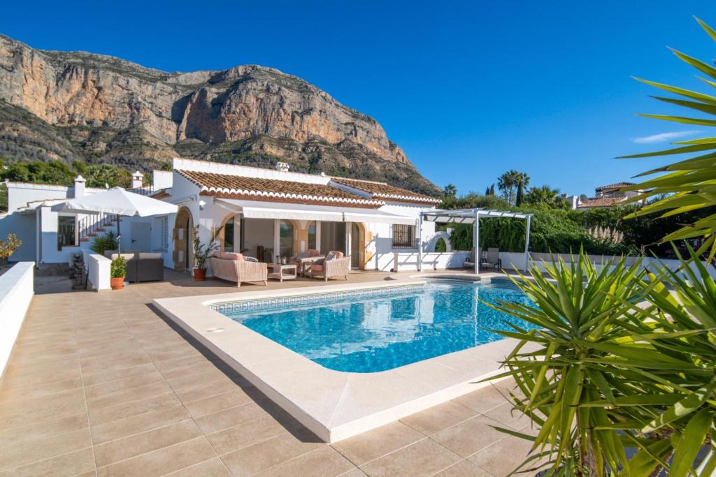 4 bed villa in Javea