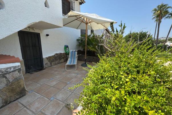 2 bed bungalow in Moraira