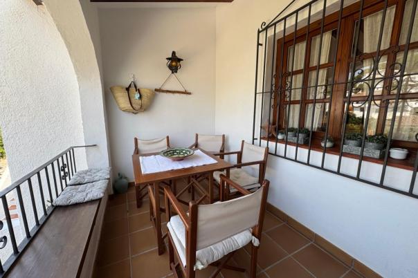 2 bed bungalow in Moraira