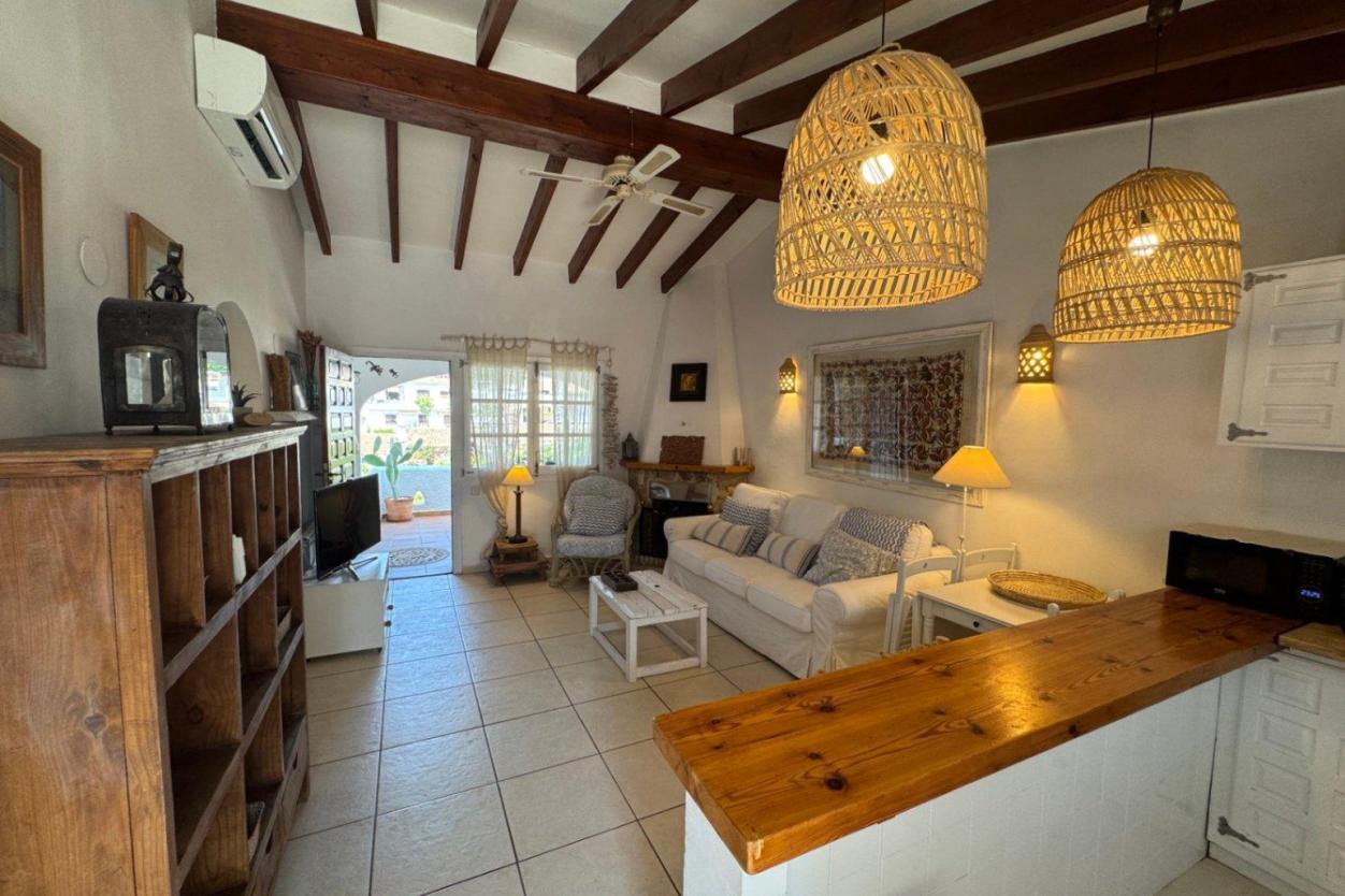 2 bed bungalow in Moraira