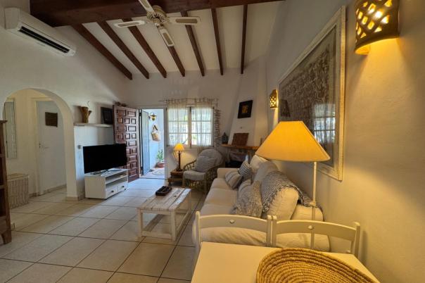 2 bed bungalow in Moraira