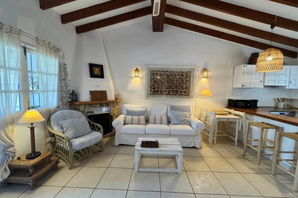 2 bed bungalow in Moraira