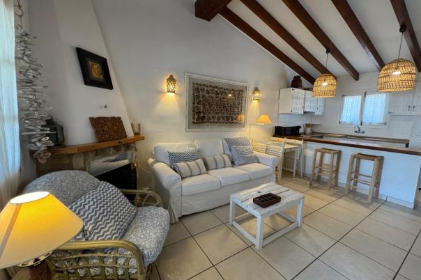 2 bed bungalow in Moraira