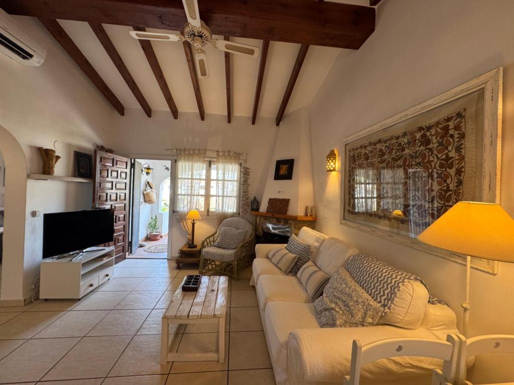 2 bed bungalow in Moraira