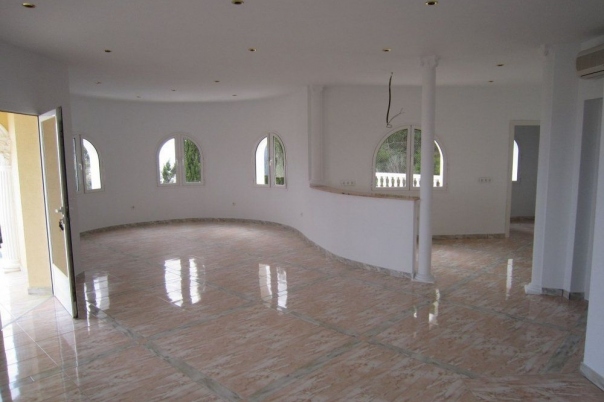 4 bed villa de lujo in Calpe