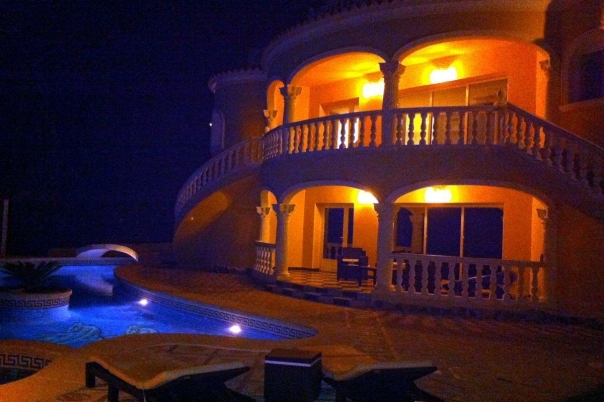 4 bed villa de lujo in Calpe