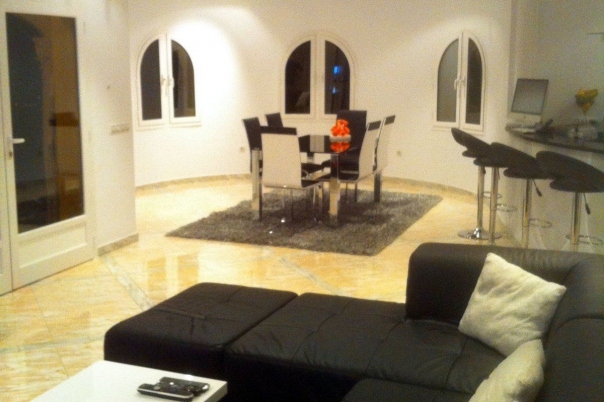 4 bed villa de lujo in Calpe