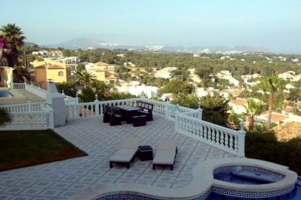 4 bed villa de lujo in Calpe