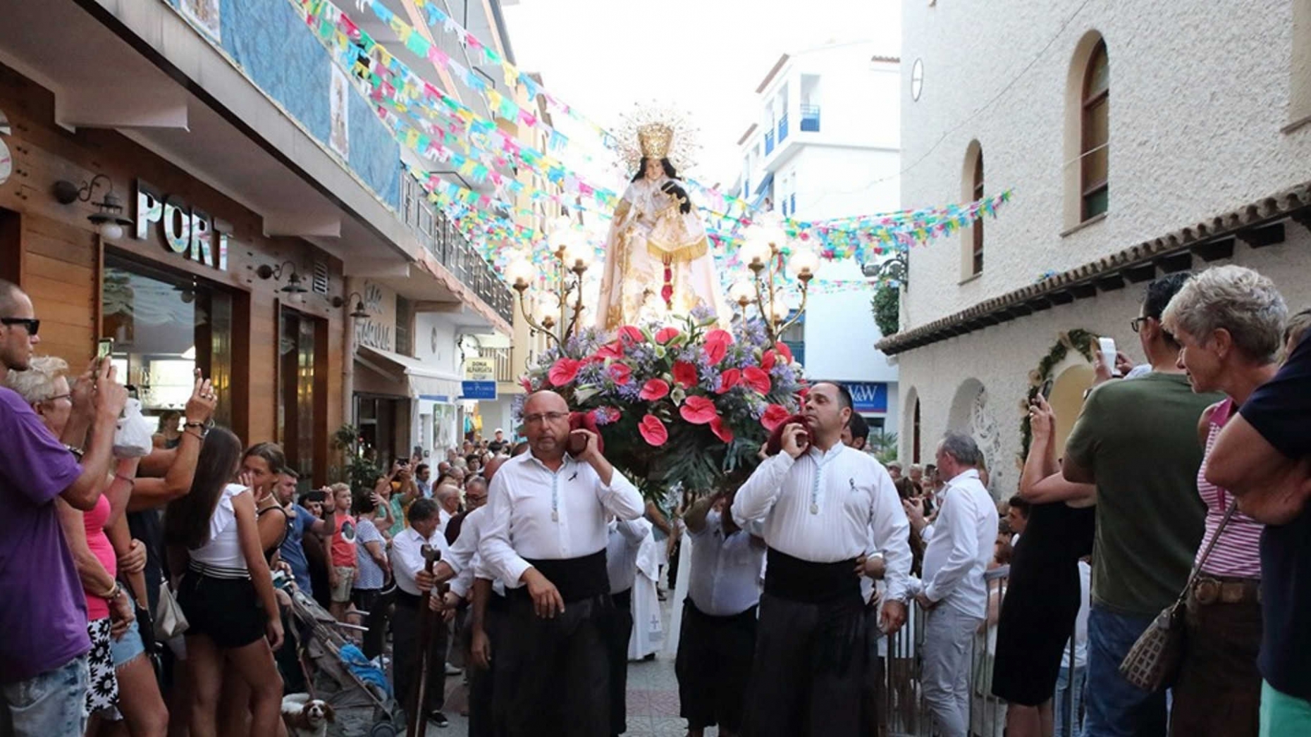 Fiestas in Moraira: "Virgen de Los Desamparados" / "Virgen del Carmen" / "Bous a la Mar" (July 2025)