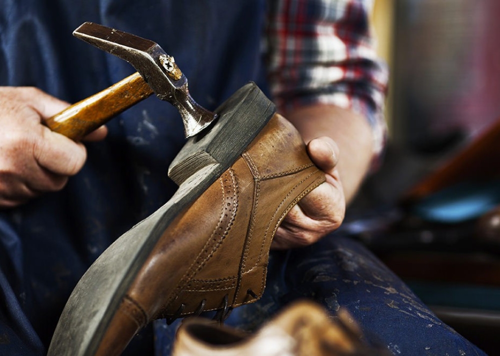 Upholstery Shop & Shoe Repairs Javea