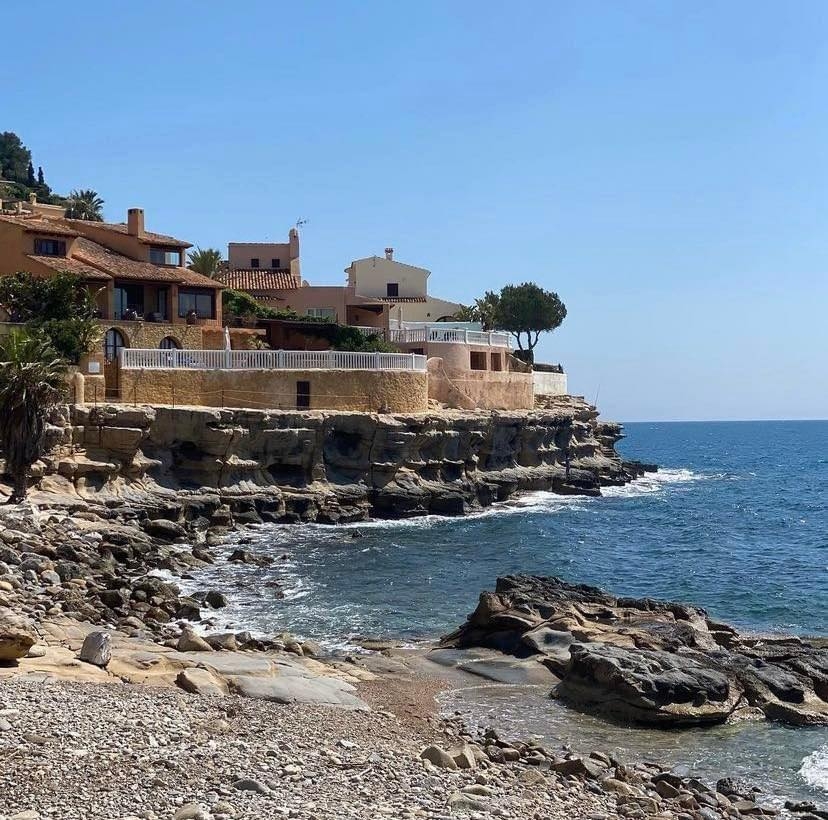 Visiting Cala Baladrar - Benissa Costa