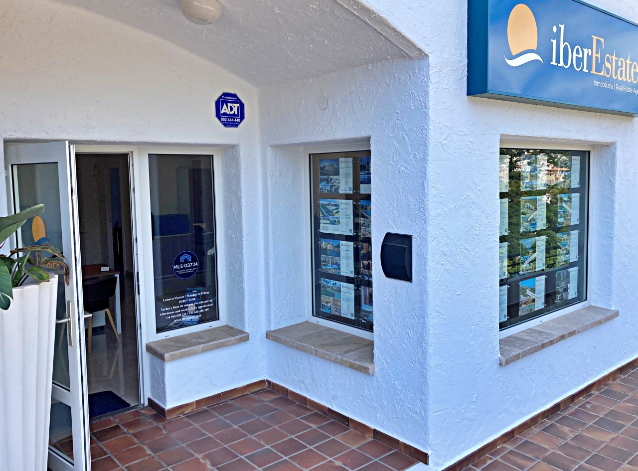 iberEstates - Inmobiliaria / Real Estate Agency Moraira
