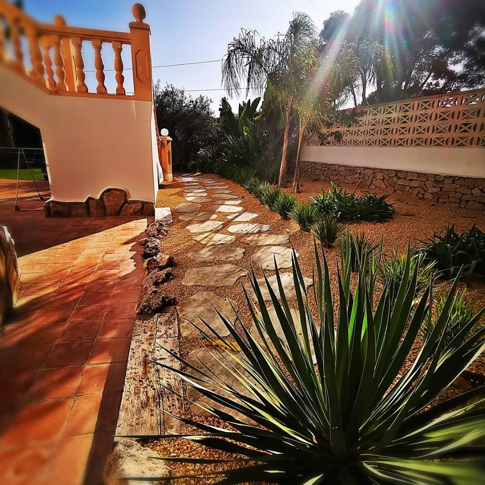 IDEAS AND INSPIRATION for your HOME AND GARDEN from Trosset Renova